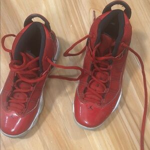 Jordan 6 High-Top Sneakers